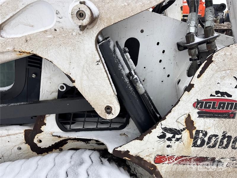 Bobcat T650 Мини-погрузчики