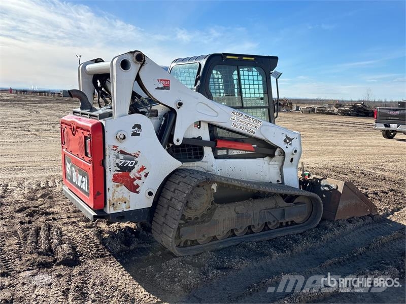 Bobcat T770 Lietoti riteņu kompaktiekrāvēji