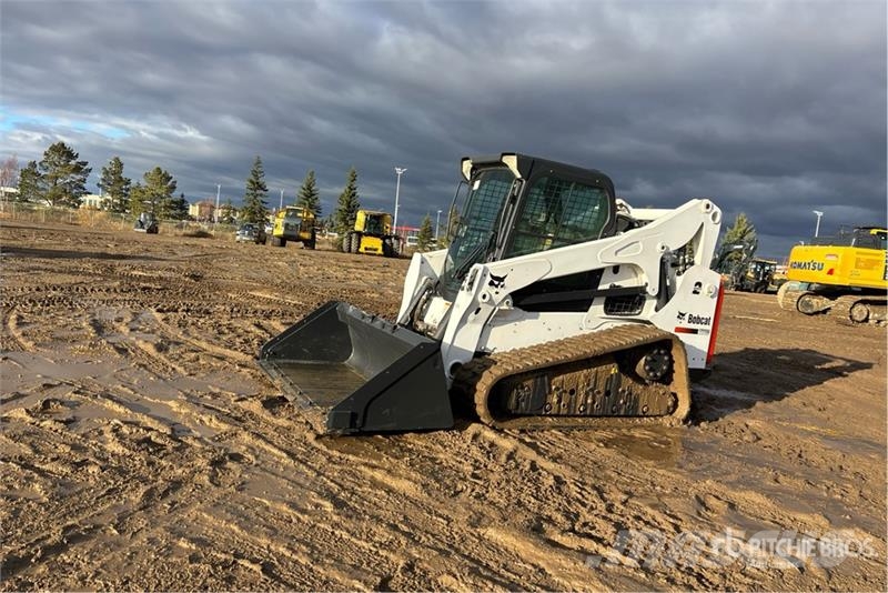 Bobcat T770 لوادر انزلاقية التوجيه