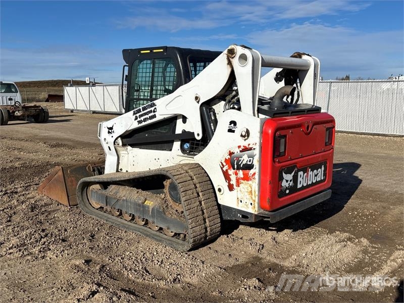 Bobcat T770 Lietoti riteņu kompaktiekrāvēji