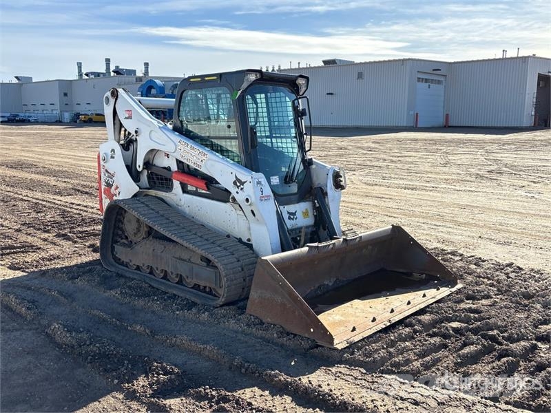 Bobcat T770 Lietoti riteņu kompaktiekrāvēji