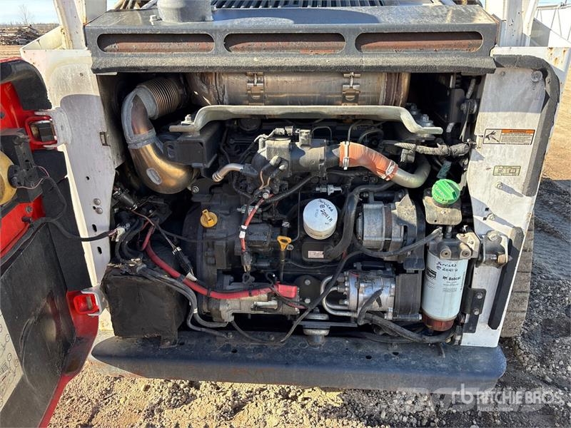 Bobcat T770 Lietoti riteņu kompaktiekrāvēji