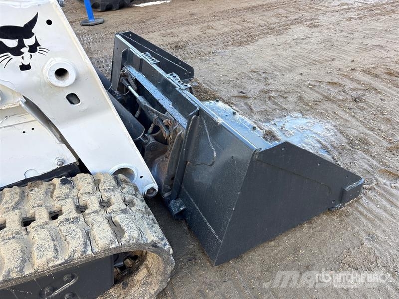 Bobcat T770 لوادر انزلاقية التوجيه