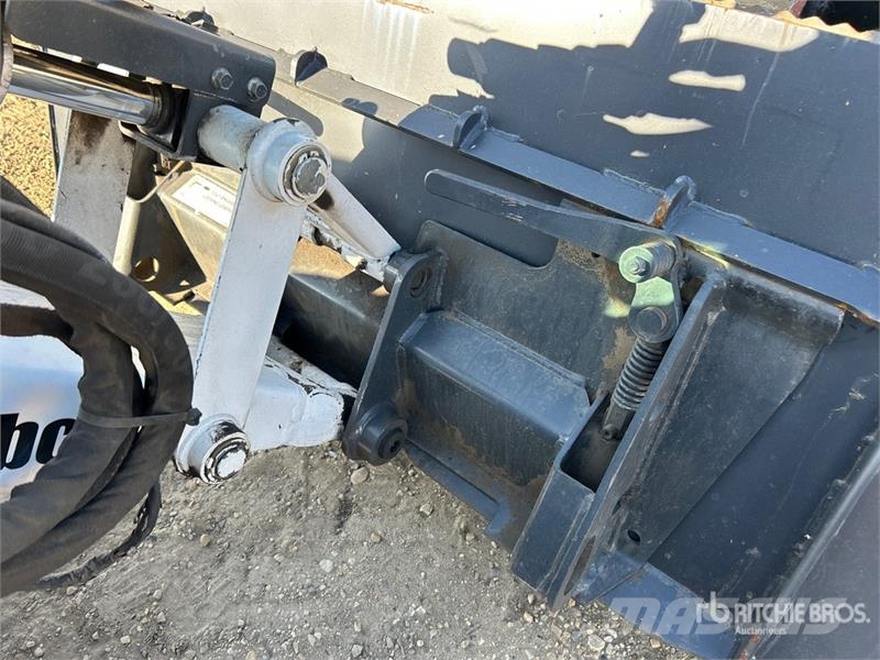 Bobcat Toolcat 5600 4x4 Utility Vehicle ماكينات منفعة عامة