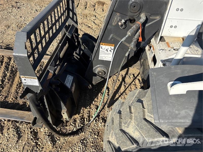 Bobcat V417 Teleskoplader