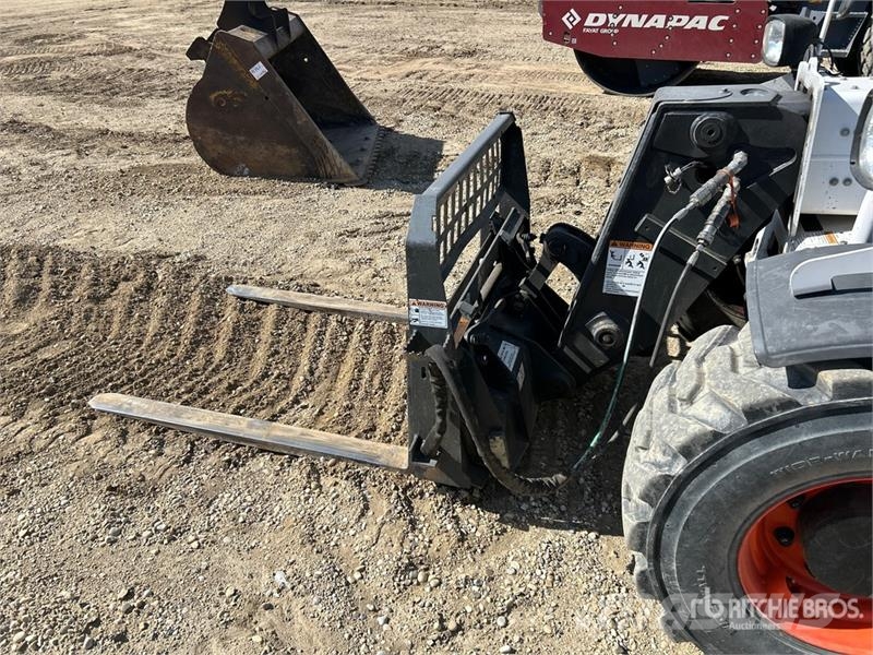 Bobcat V417 Teleskoplader