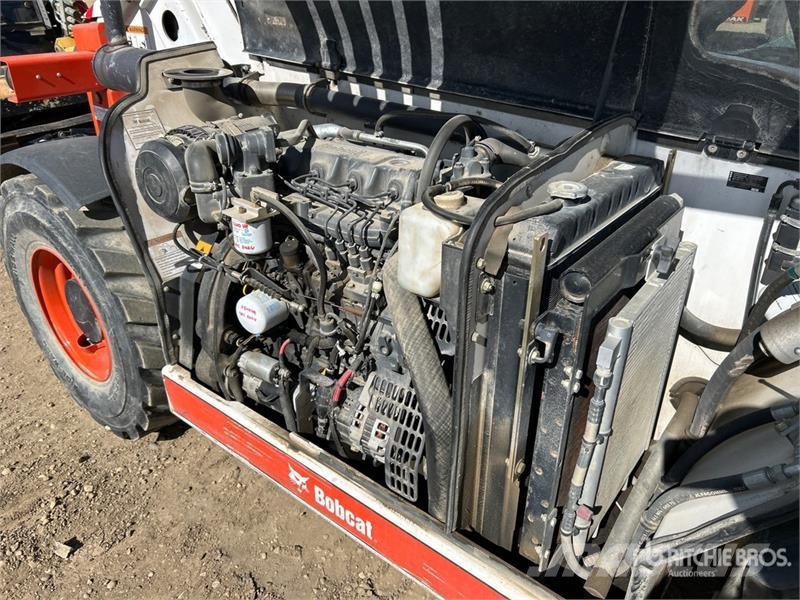 Bobcat V417 Teleskoplader