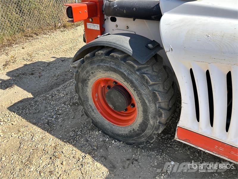 Bobcat V417 Teleskoplader