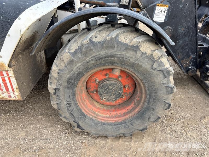 Bobcat V623 VersaHandler Telehandler Teleskoplæssere