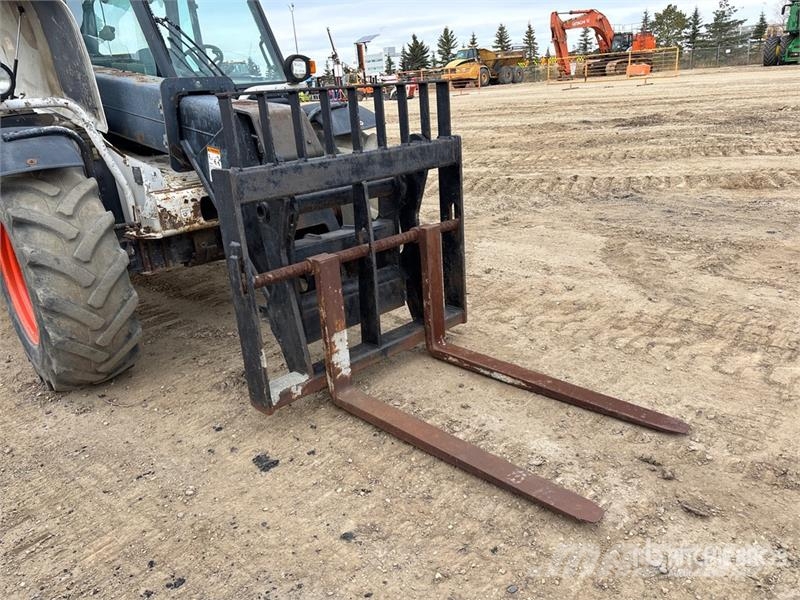 Bobcat V623 VersaHandler Telehandler Teleskoplader