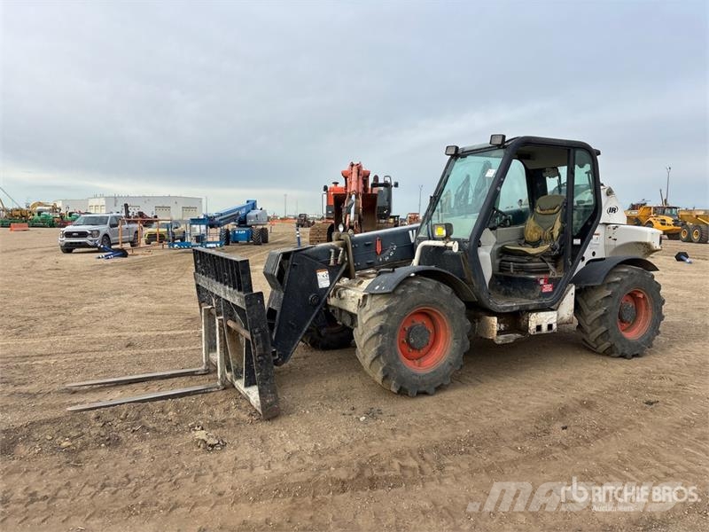 Bobcat V623 VersaHandler Telehandler Teleskoplæssere