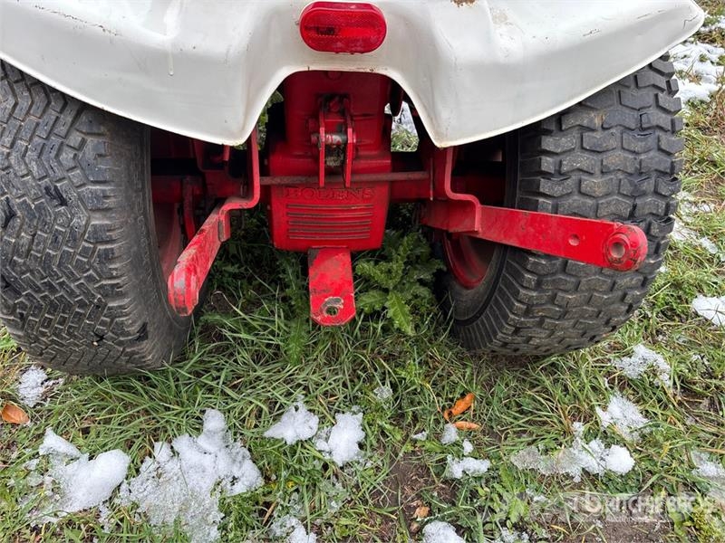 Bolens 2WD Utility Tractor Compact tractors
