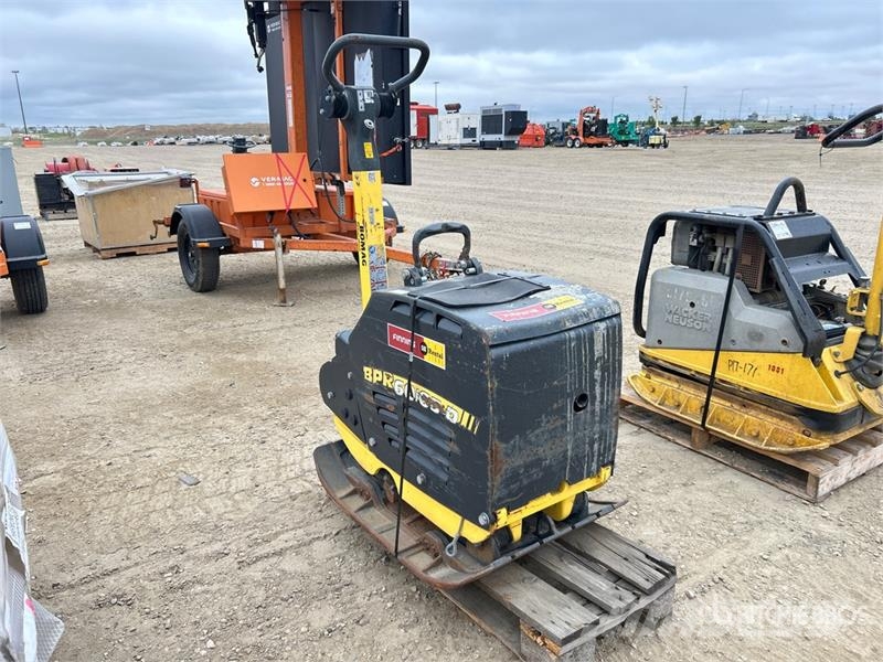 Bomag BR-60/65D Vibratory Plate Compactor (Inoperable) دكاكات أفقية