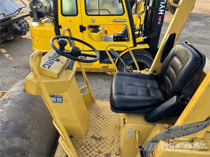 Bomag BW122D Smooth Drum Compactor Single drum rollers
