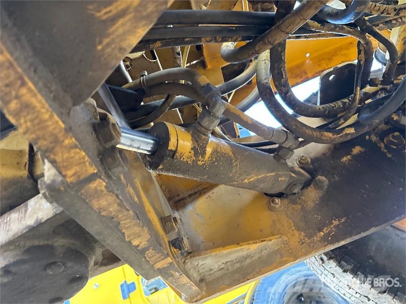 Bomag BW122D Smooth Drum Compactor Single drum rollers