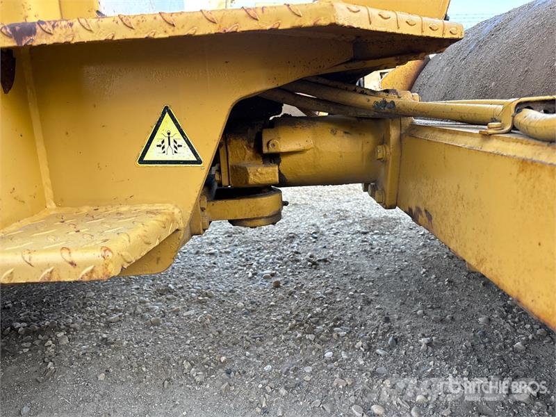 Bomag BW122D Smooth Drum Compactor Single drum rollers