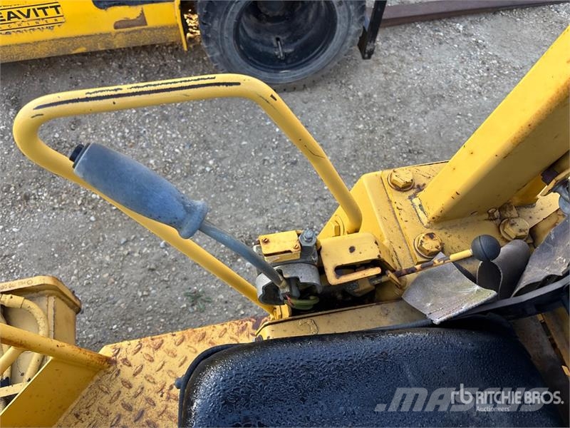 Bomag BW122D Smooth Drum Compactor Single drum rollers