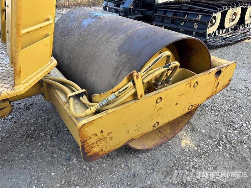 Bomag BW122D Smooth Drum Compactor Single drum rollers