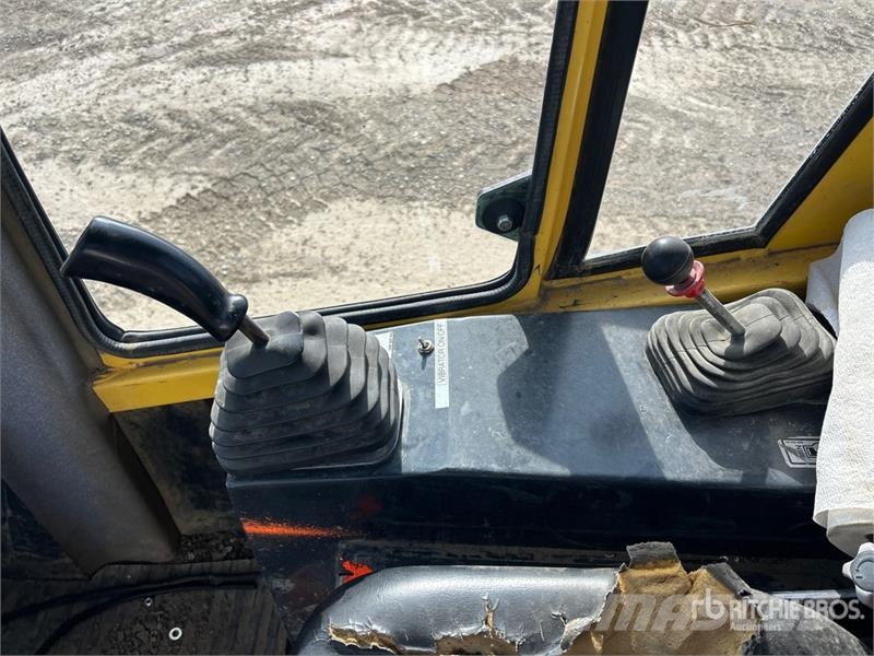 Bomag BW145D-40 Padfoot Drum Compactor (Inoperable) Walzenzüge