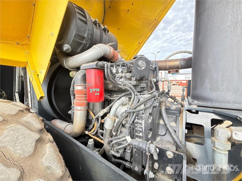 Bomag BW213DH-40 Smooth Drum Compactor Vienvalča grunts veltņi