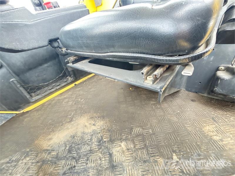 Bomag BW213DH-40 Smooth Drum Compactor Vienvalča grunts veltņi