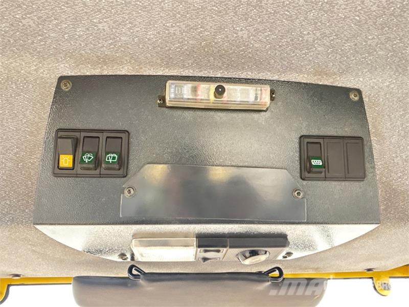 Bomag BW213DH-40 Smooth Drum Compactor Vienvalča grunts veltņi