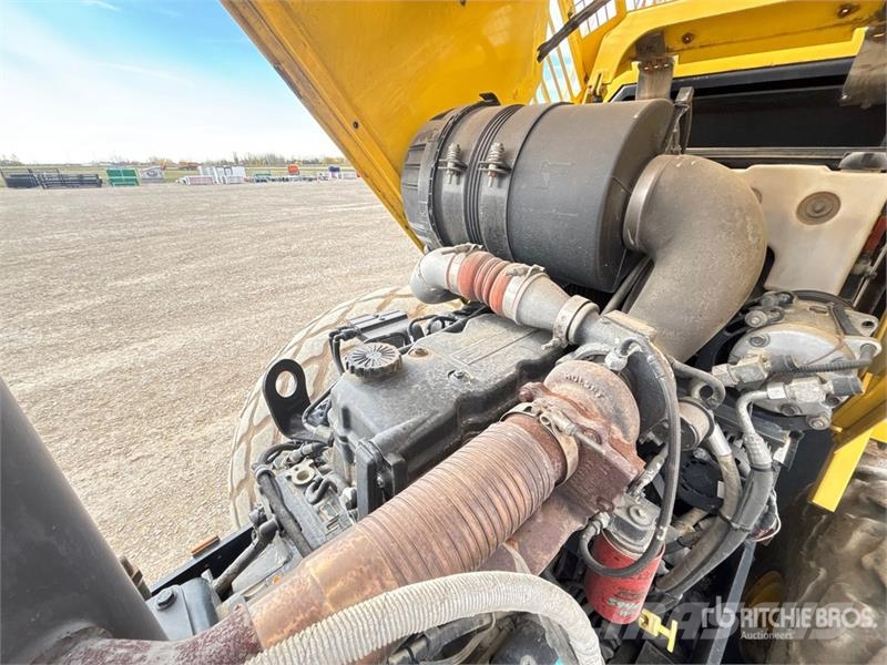 Bomag BW213DH-40 Smooth Drum Compactor Vienvalča grunts veltņi