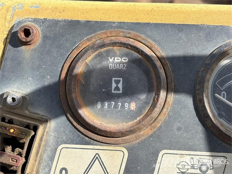 Bomag BW213PDB-2 Padfoot Drum Compactor Rulli monotamburo