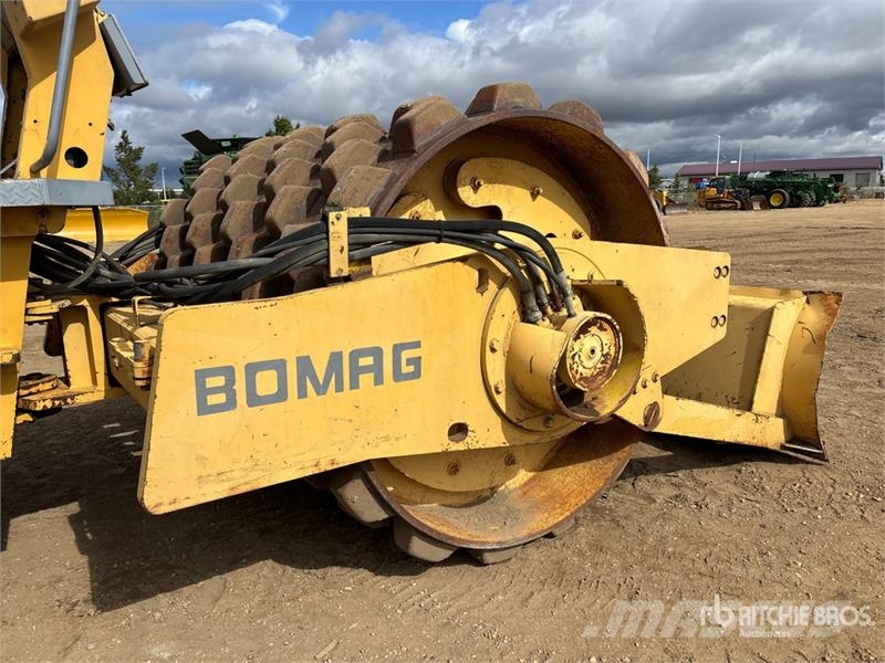 Bomag BW213PDB-2 Padfoot Drum Compactor Rulli monotamburo
