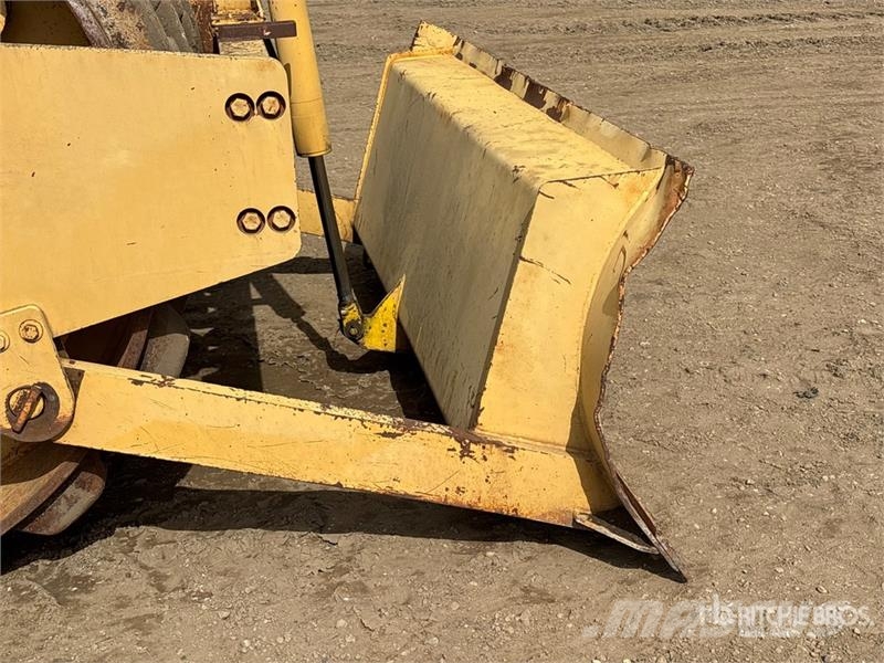Bomag BW213PDB-2 Padfoot Drum Compactor Rulli monotamburo