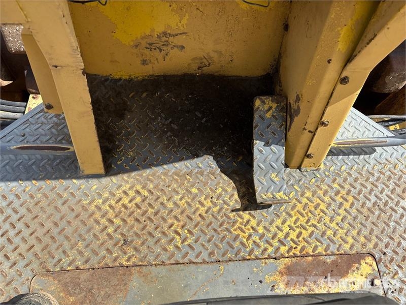 Bomag BW213PDB-2 Padfoot Drum Compactor Rulli monotamburo