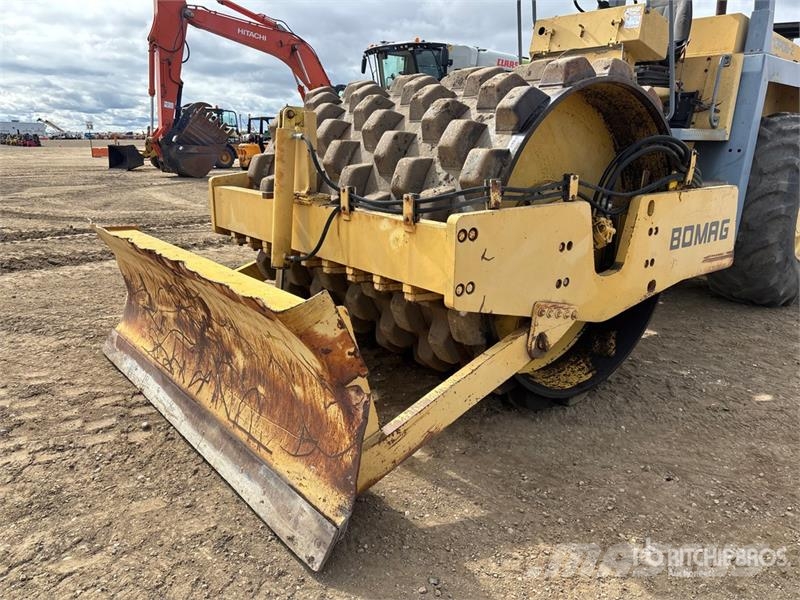 Bomag BW213PDB-2 Padfoot Drum Compactor Rulli monotamburo