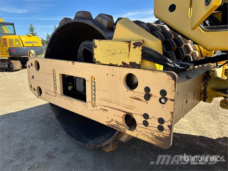 Bomag BW213PDH-40 Padfoot Drum Compactor (Inoperable) Vieno būgno volai