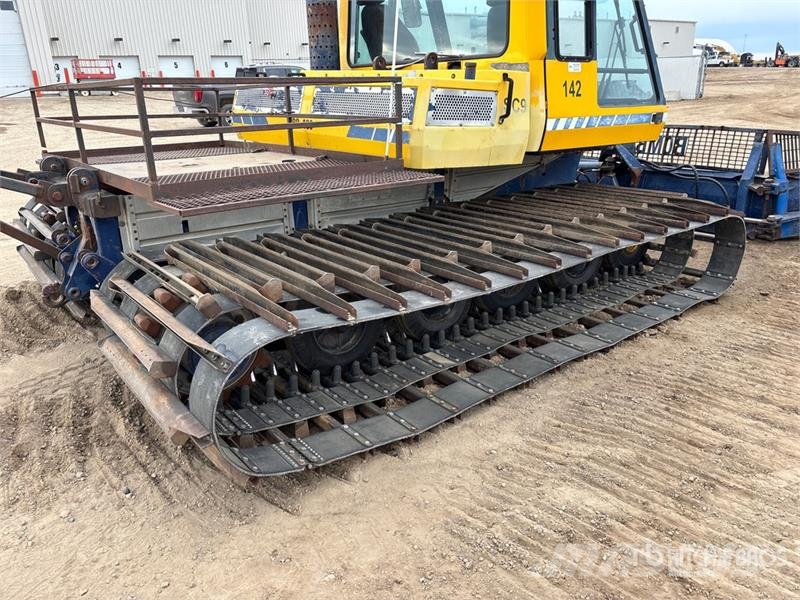 Bombardier BR400 Snowcat Snow groomers