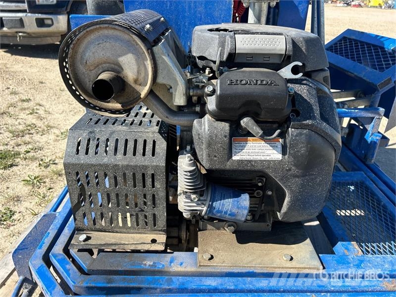Boren Super Ride-On Power Trowel Palas