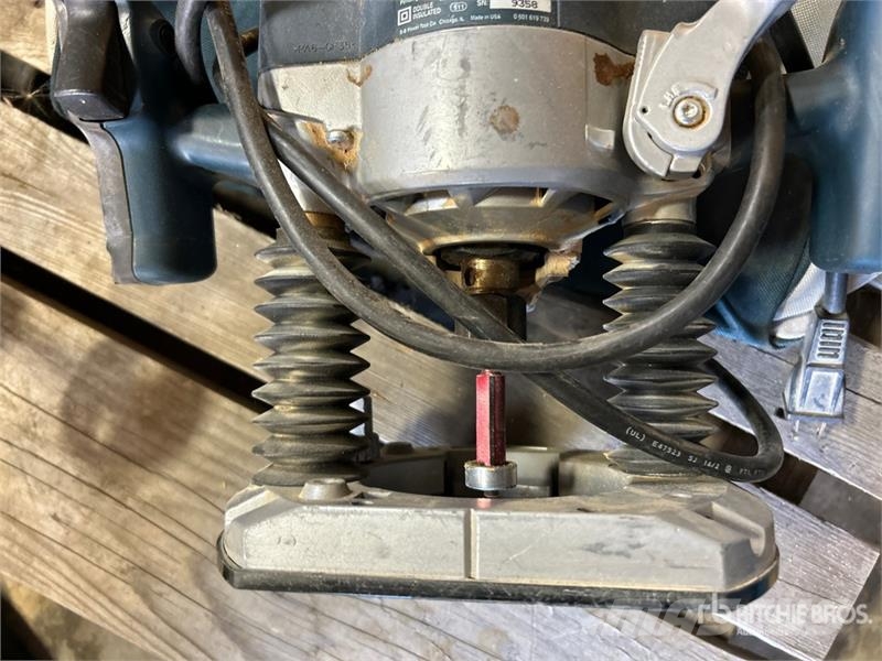 Bosch 1619EVS Corded Router مكونات أخرى