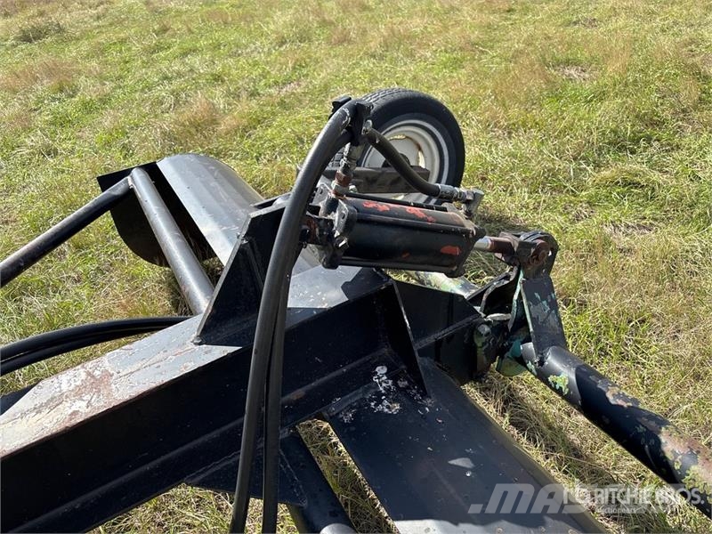 Bourdassa & Sons 122 in Box Scraper Muud osad