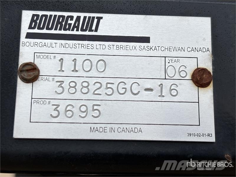 Bourgault 1100 1100 bu T/A Grain Cart Carrinhos de grão