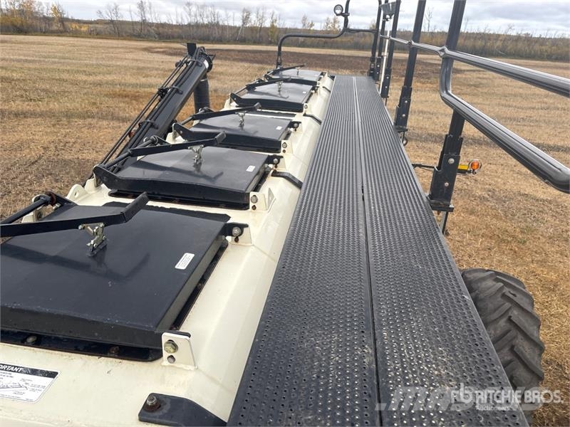 Bourgault 3310 48 ft 10 in Air Drill Sorvetőgép