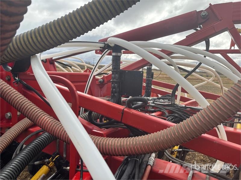 Bourgault 3310 48 ft 10 in Air Drill Sorvetőgép