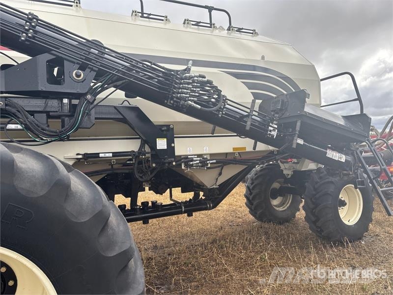 Bourgault 3310 48 ft 10 in Air Drill Sorvetőgép