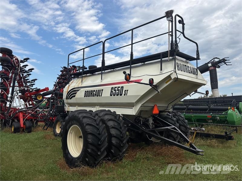 Bourgault 3310 75 ft Air Drill Sijačice