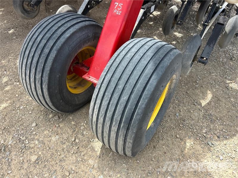 Bourgault 3310 PHD 75 ft Air Drill Perfuradoras