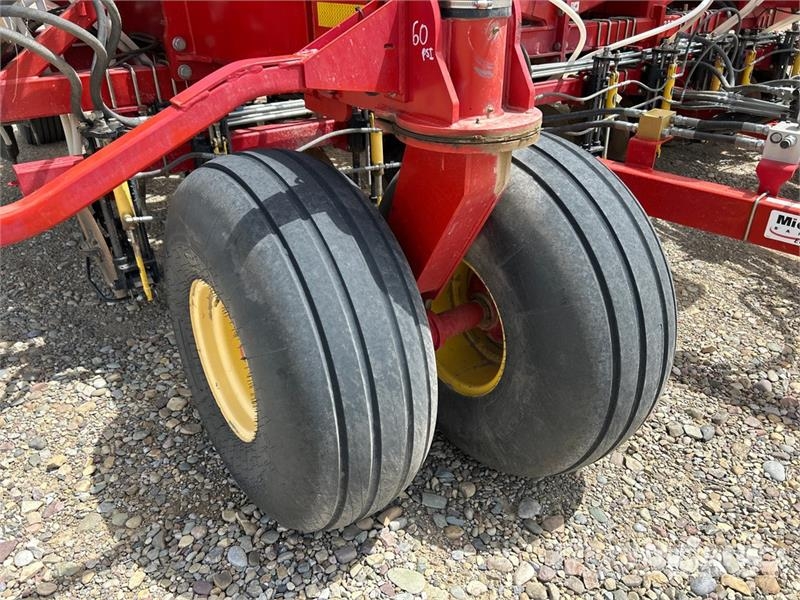 Bourgault 3310 PHD 75 ft Air Drill Perfuradoras