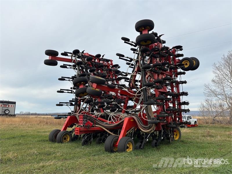 Bourgault 3310PHD 75 ft Air Drill Drills