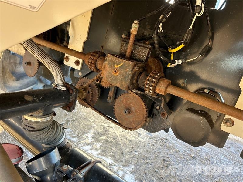 Bourgault 3320 66 ft Air Drill مثاقيب