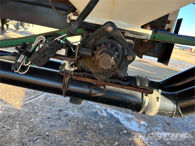 Bourgault 3320 66 ft Air Drill مثاقيب