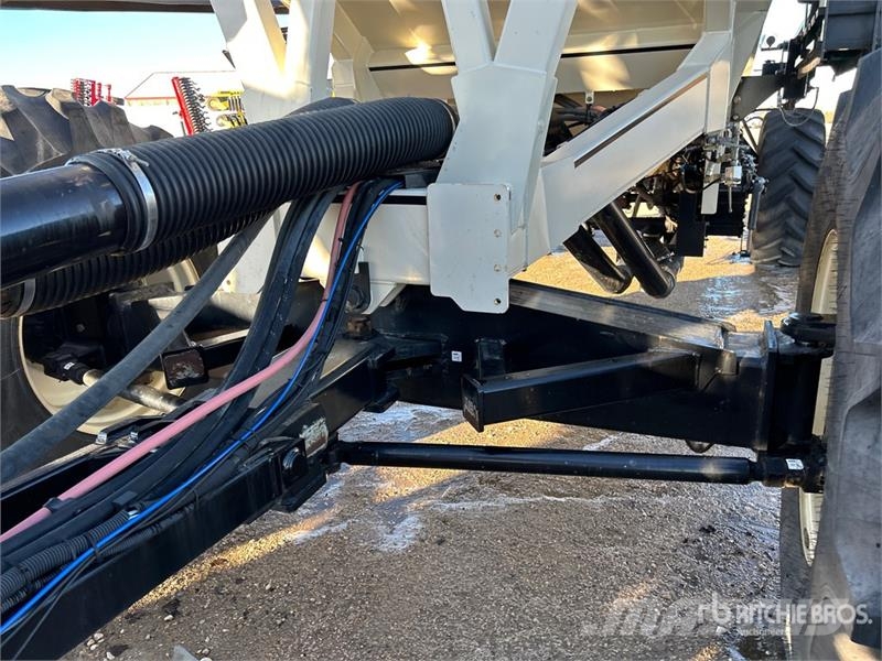 Bourgault 3320 66 ft Air Drill مثاقيب
