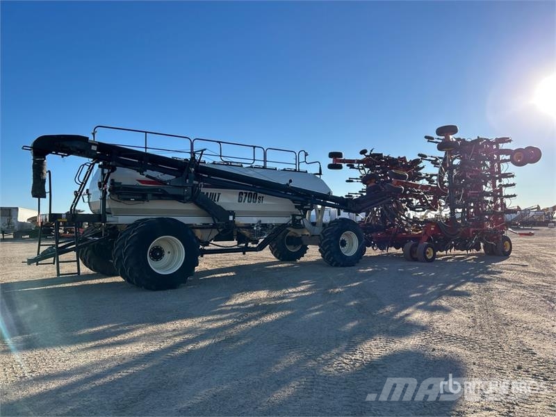 Bourgault 3320 66 ft Air Drill مثاقيب