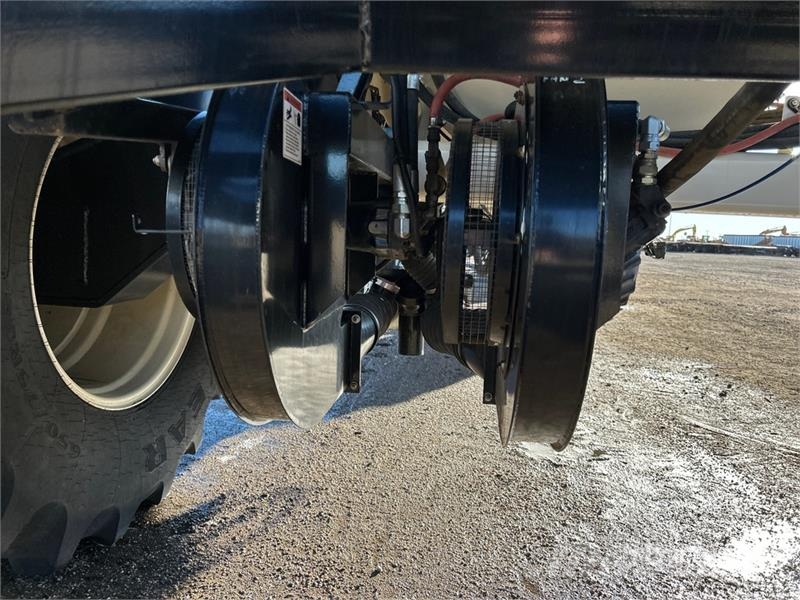 Bourgault 3320 66 ft Air Drill مثاقيب
